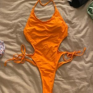 NEVER WORN Shein one piece high cut bathing suit